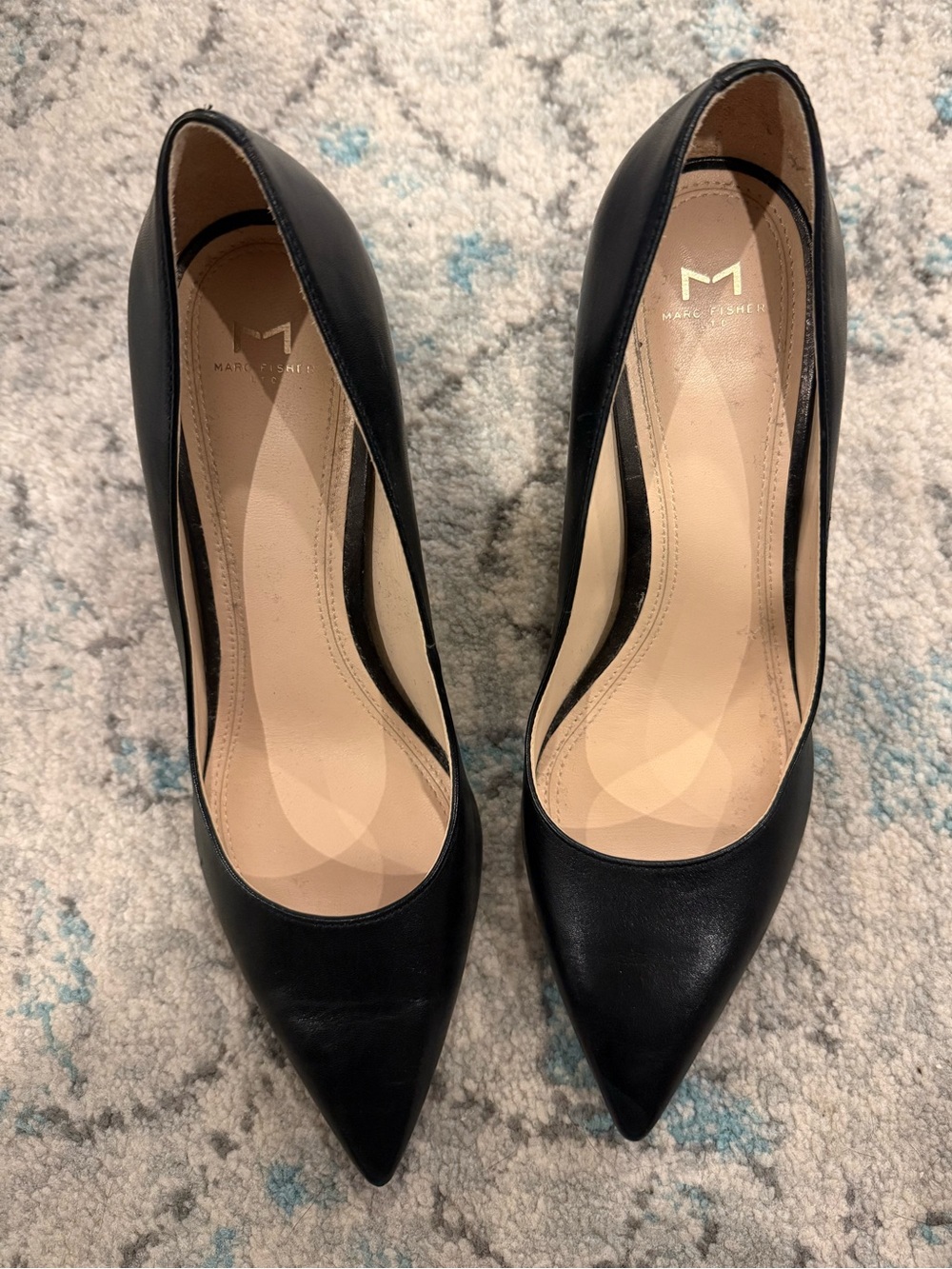 Marc Fisher Black Pointed Toe Leather Pumps - 8.5
